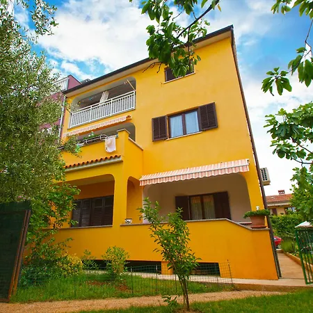 Stana 242 Apartmán Fažana