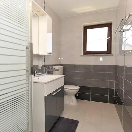 Stana 242 Apartmán
