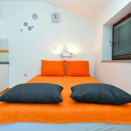 Stana 242 Apartmán *