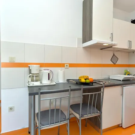 Stana 242 Apartmán *