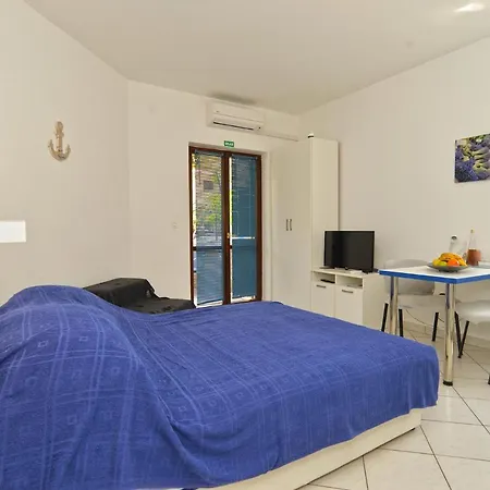 Stana 242 Apartmán *