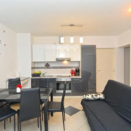Stana 242 Apartmán *